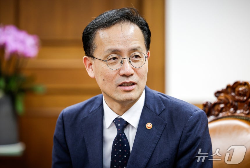 이형일 부총리 겸 재정경제부 장관. (공동취재) 2026.10.2 ⓒ 뉴스1 유승관 기자