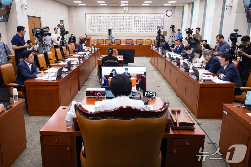 <b>국감</b> 2주차도 여야 격돌 예고…경찰 개혁·사법부 독립·한미 관계 등 '...
