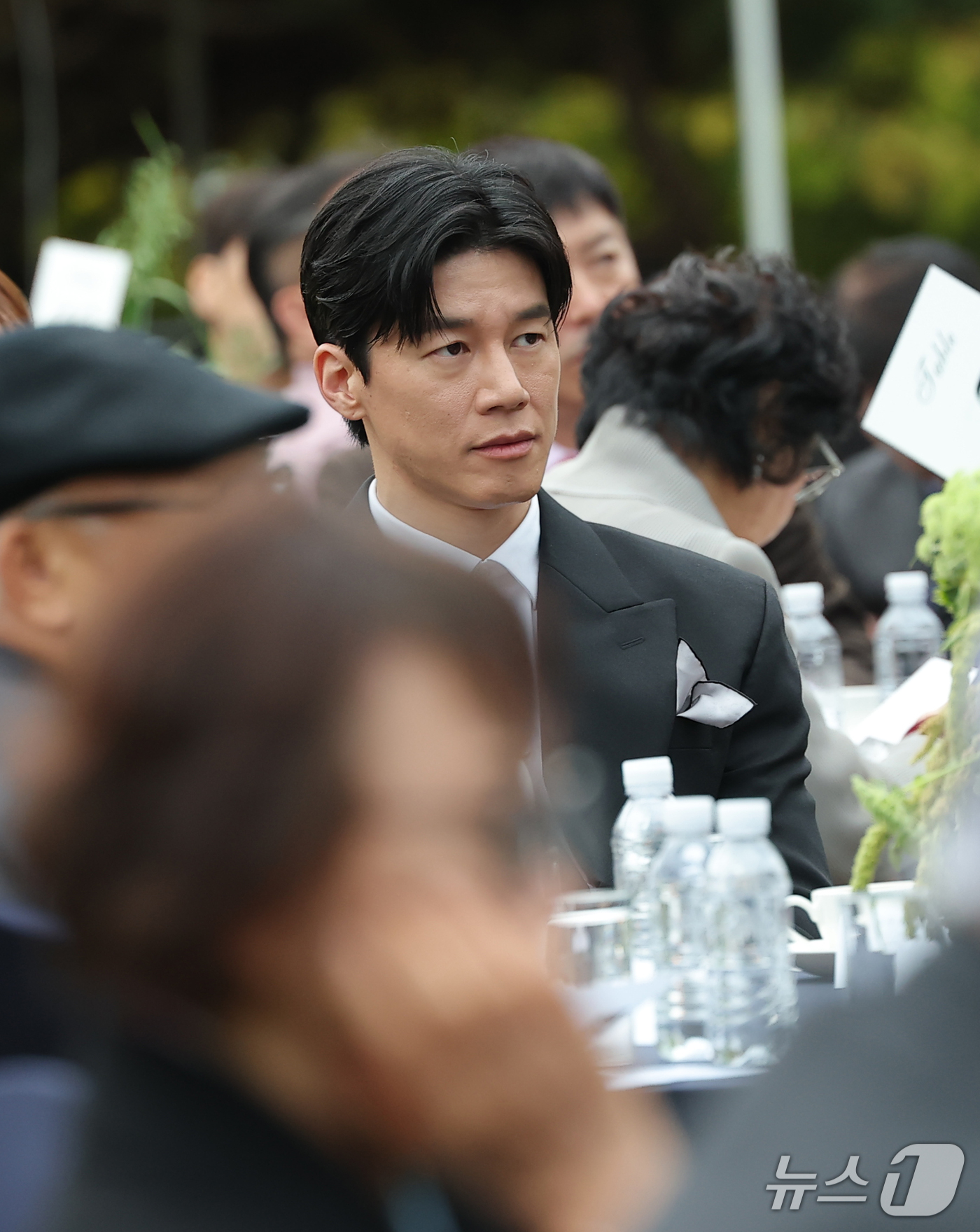 김무열, <b>고 안성기</b> 선배님을 <b>추억</b>하며