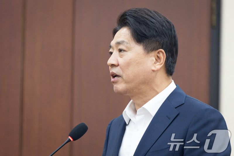<b>부승찬</b> '소방이 <b>재정</b> 쭉쭉' <b>발언</b>에 여야 격돌…국토위 한때 파행
