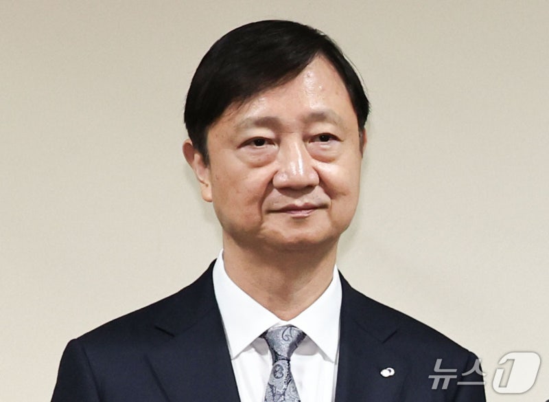 <b>이찬진</b> "금융지주 자회사 CEO 승계, 지배구조 개선안 취지 반영해야"