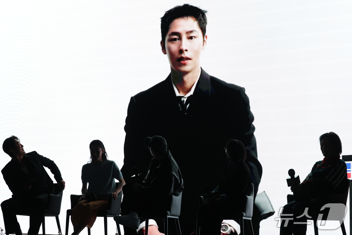 '<b>꿀알바</b>' <b>이재욱</b>, 영상으로 전한 인사 "건강하게 다시 찾아뵐 것" [N현장...