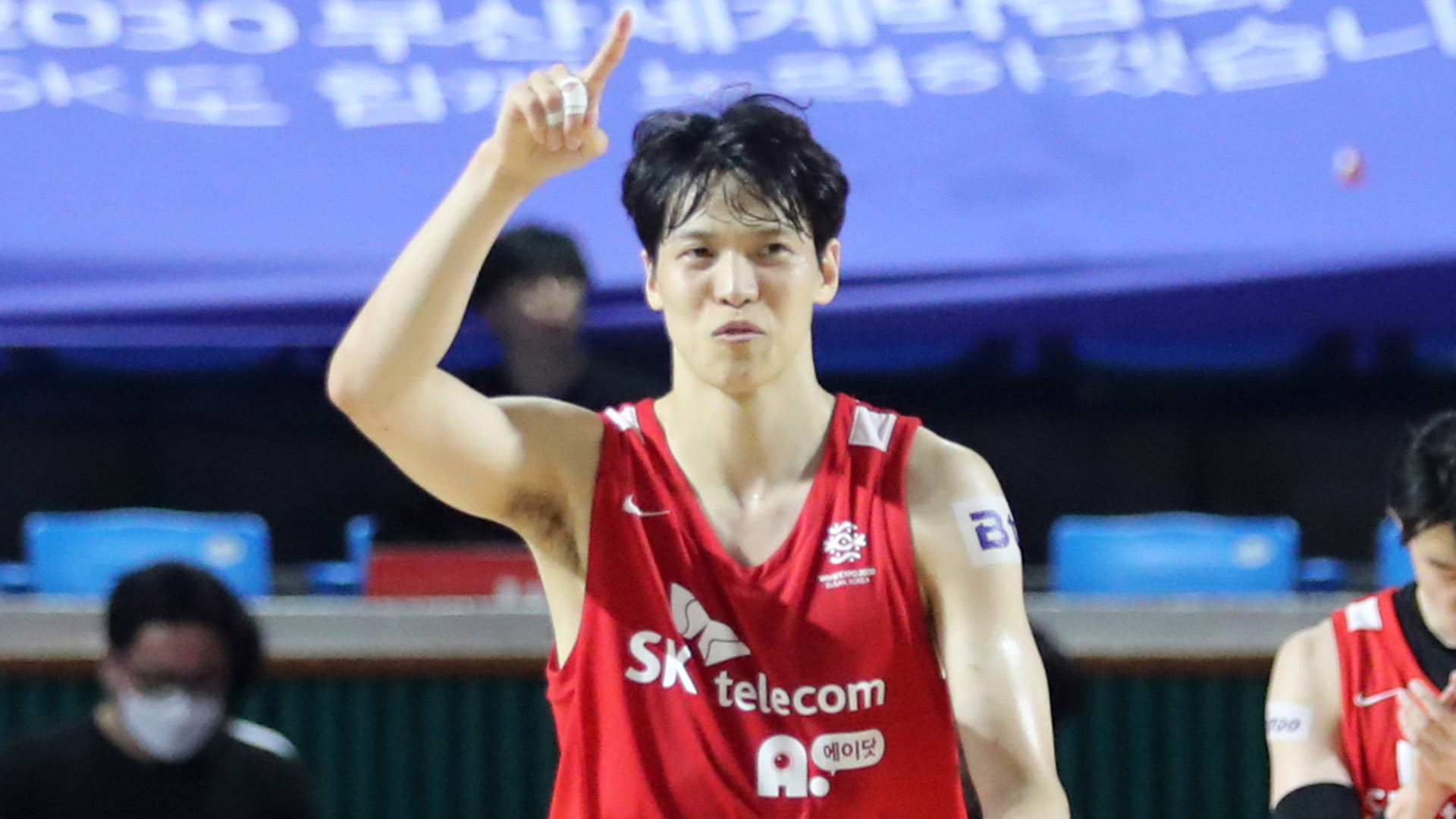 SK 김선형, 2년 연속 <b>프로농구</b> '<b>연봉킹</b>'…2위는 문성곤