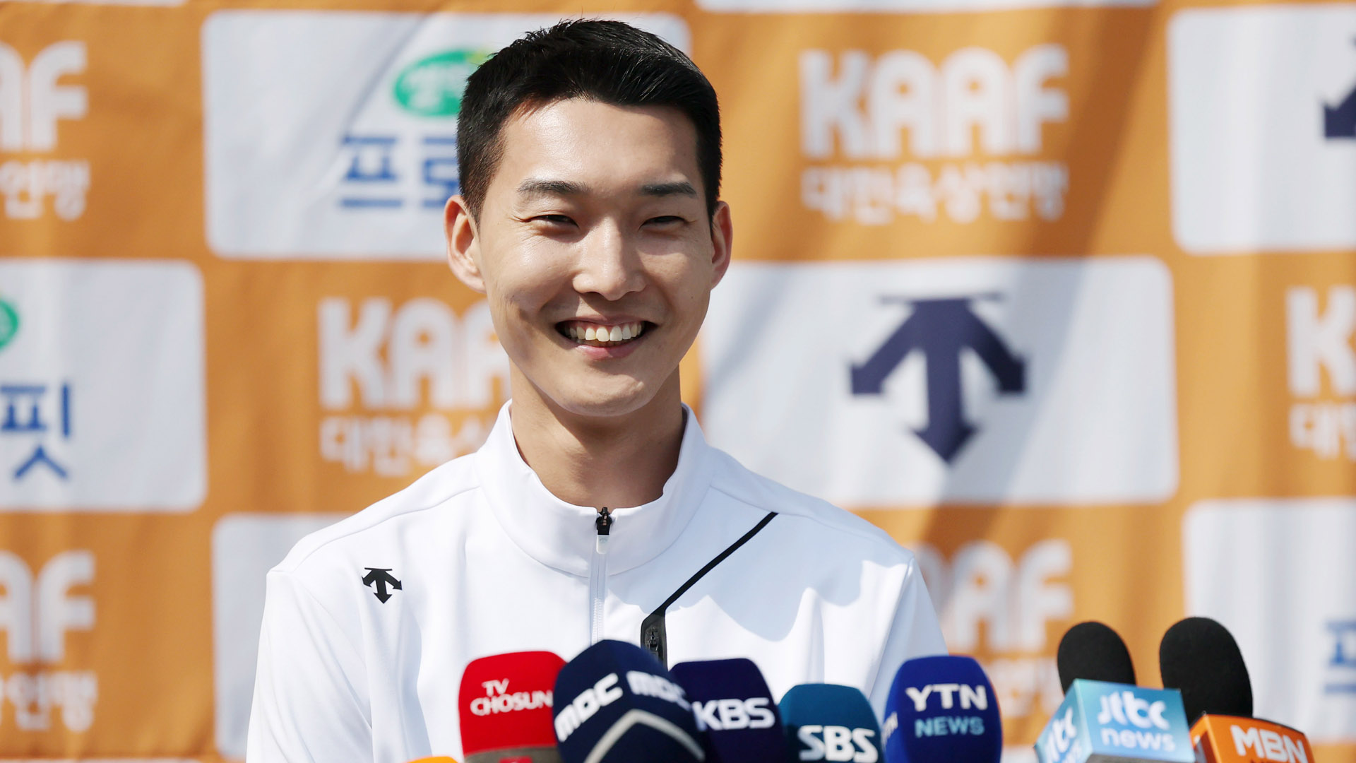 <b>우상혁</b> "<b>파리</b>올림픽 메달, 무조건 꼭 가져올게요"