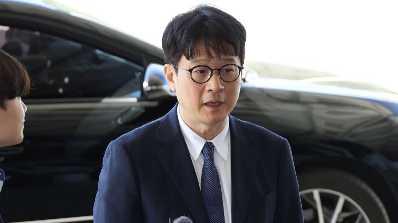 <b>이창수</b> 신임 <b>중앙지검장</b>, <b>김여사</b> 수사 "법과 원칙대로"