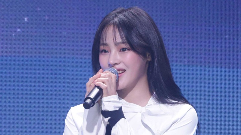 [핫클릭] 뉴진스 <b>민지</b>, kt-<b>두산</b> 와일드카드 결정 <b>1차전</b> 시구 外
