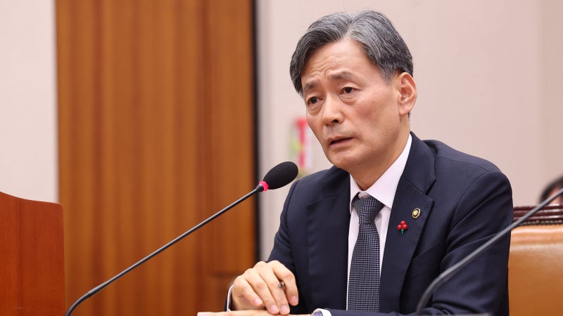 [단독] '국회 통제' 조지호 첫 <b>소환 조사</b>…경찰 지휘부 수사 본격화