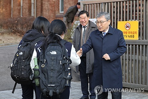 서울<b>교육감</b>, 尹 <b>탄핵</b>선고일 앞두고 긴급돌봄 시설 점검
