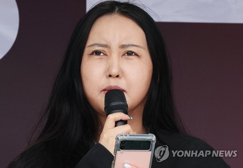 <b>정유라</b>, 지인 돈 <b>7억</b>원 안 갚아 <b>사기</b> 혐의 검찰 <b>송치</b>