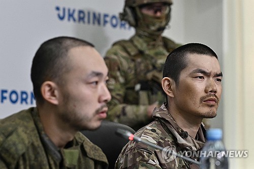 <b>우크라</b>에 잡힌 <b>중국인</b> <b>용병</b> "러시아 거짓말에 속아…돈도 떼였다"