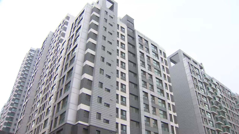 <b>서울시</b> "<b>토허제 확대</b> 한 달간 집값·거래량 진정세"
