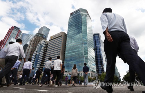 직장인 [연합뉴스 자료사진] 기사와 직접적인 연관 없음