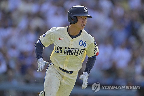 <b>김혜성</b>, 시즌 <b>2호 홈런</b>·호수비로 맹활약…다저스 18-2 대승