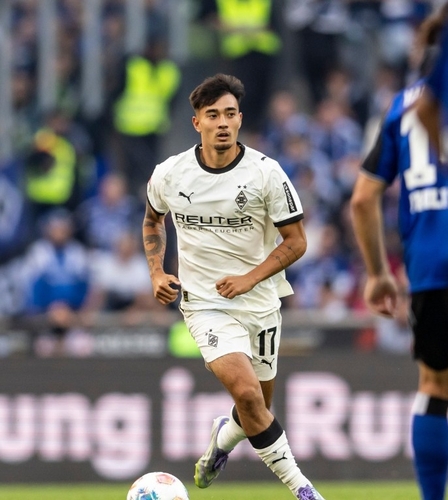 대한축구협회 소속된 옌스 <b>카스트로프</b>…독일 <b>분데스리가 데뷔</b>