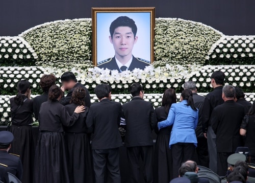 해경, <b>이재석 경사 순직</b> 관련 인천서장·파출소장·당직팀장 대기발령