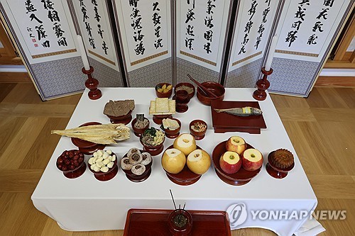 추석 간소화 차례상 [연합뉴스 자료사진]