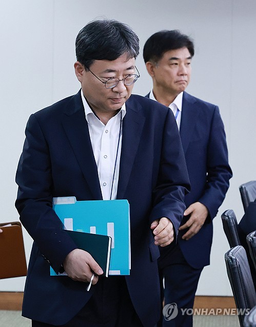 수석·보좌관 회의 참석하는 하준경 경제성장수석 [연합뉴스 제공]