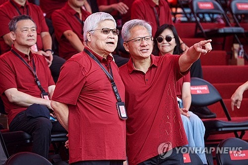 AKR20251109035741n0v_01_i_20251109035817267.jpg?type=w800