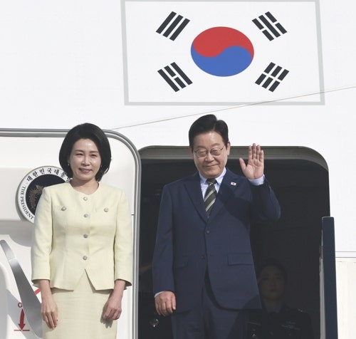 <b>이재명</b> 대통령 남아공 도착…<b>G20 정상회의</b> 등 참석