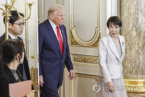 일 언론, <b>트럼프</b> '<b>중일 갈등</b>' <b>관여</b>에 위기감…"장기화 우려"