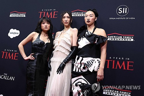 케데헌 '골든' 노래 부른 레이 아미,이재,오드리 누나 [AFP=연합뉴스 제공]