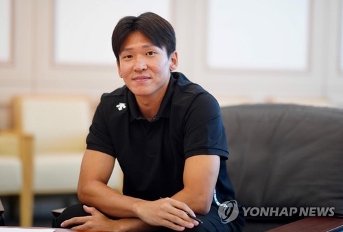 육상 100m 한국 기록 <b>김국영</b> <b>은퇴</b>…국가대표팀 <b>지도자</b>로 새출발