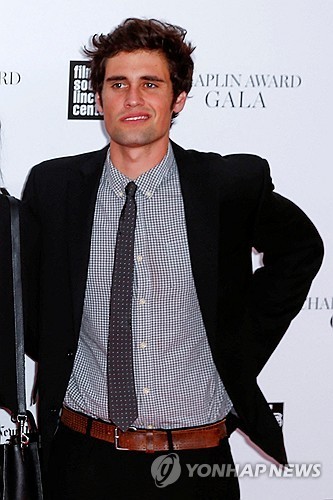  2014년 4월 28일 미국 뉴욕에서 열린 제41회 연례 채플린 상 시상식 갈라에 참석했을 때 닉 라이너의 모습 [뉴욕 로이터=연합뉴스 자료사진]