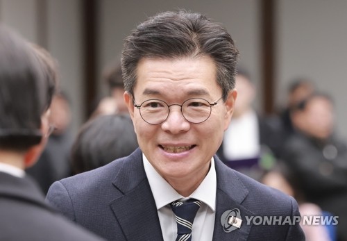 서울 시내버스 준공영제 정책토론회 참석하는 정원오 성동구청장 [연합뉴스 자료제공]