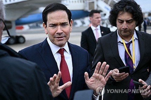 G7 회의 마치고 기자들에게 발언하는 루비오 장관 [AFP=연합뉴스 자료사진]