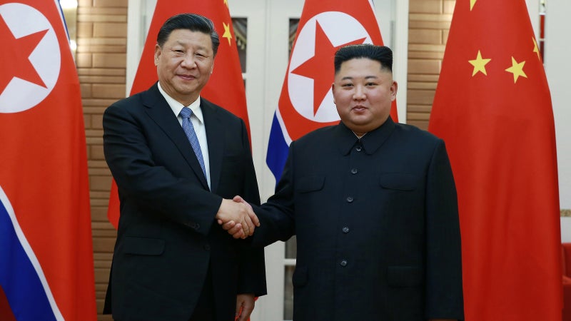 [속보] <b>시진핑</b>, 北<b>노동신문 기고</b> ··· 오늘 7년만에 방복