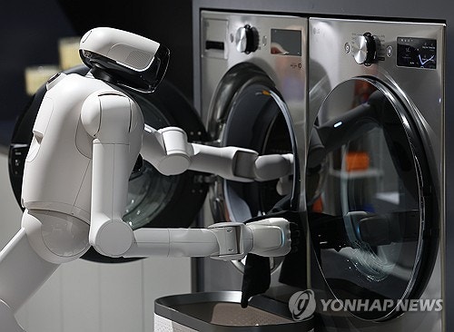 <b>피지컬 AI 국산화</b> 착수…"2년 내 세계 최고 달성할 것"