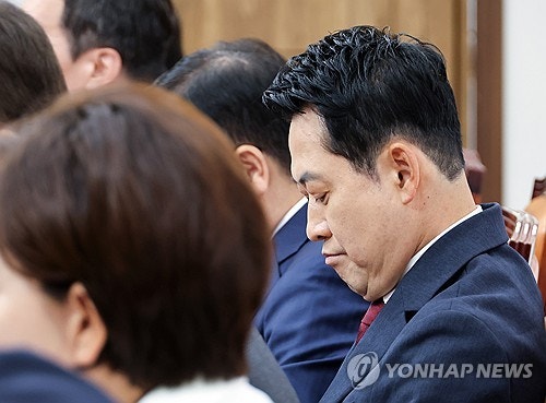 "張 혼신 다해" 국힘 보고서 논란…정점식 "숙의 안 거친 실무자 견해"