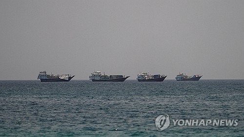 "이란 '<b>호르무즈 통행료</b>' 고집에 후속협상 답보"