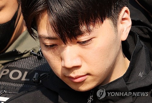 경찰, 장윤기 수사팀장 긴급체포…증거인멸 의혹