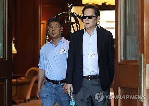 이재용, '억만장자 클럽' 선밸리 참석…파운드리 사업부장 동행