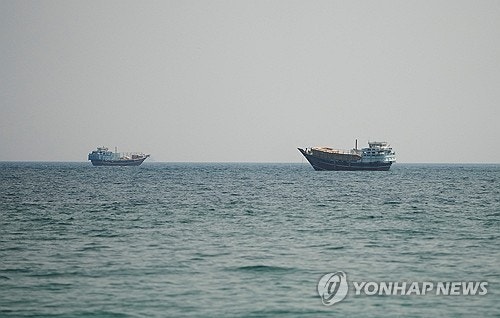미군 "이란에 추가 공습 개시…호르무즈 상선 공격역량 약화"