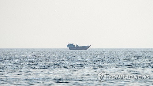 이란 "<b>호르무즈</b>서 <b>유조선 폭발</b>…기뢰 충돌"