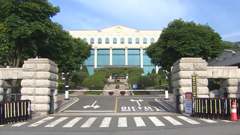 [단독] '<b>투표율 조작</b>' <b>선관위</b> 추가 압수수색…메일 발송자도 입건
