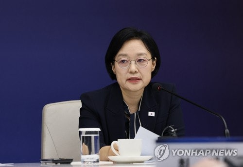 한 총리, 집중<b>호우</b> 긴급<b>지시</b>…"안전 조치 <b>대비</b> 철저히"