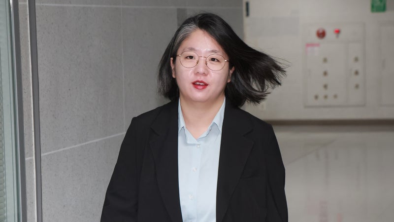 <b>용혜인</b> '의원직 유지' 논란...야 "가족소득당"