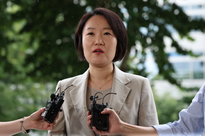 <b>이소영 중기부 장관 후보자</b> "지원 넘어 '규제개혁 장관' 되겠다"
