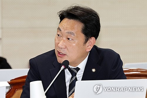 '노무현 사위' 곽상언 "팩트 대라"…한동훈 "아파트 대금 묻겠다"