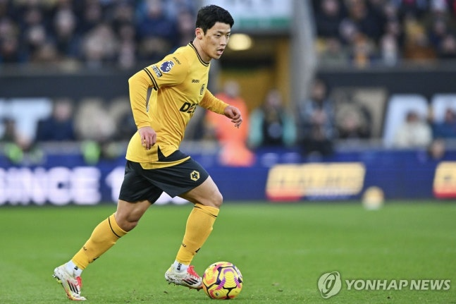 '<b>손흥민</b> 도미노 효과' 황희찬, 크리스털 팰리스 <b>임대설</b>...에제 대체재로...