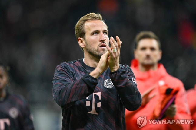 'EPL 복귀 생각 줄었다' 해리 <b>케인</b>, <b>뮌헨 재계약</b> 긍정적...10경기 18골 폭...