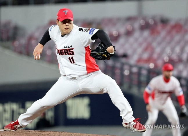 전 구단 'NO' KIA만 손 내밀었는데...조상우 FA 협상 왜 안 풀리나