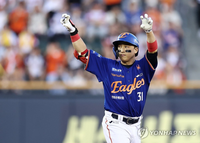 뛸 의지는 있다...하지만 손아섭을 부르는 구단이 없다 '현역 연장이냐, 명예로운 퇴장이냐'