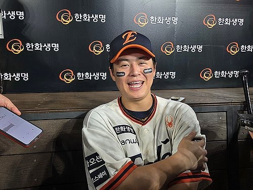 한화, 또 '경천동지' 계약으로 KBO '초토화'?...노시환 연봉 10억원이 '충격'이라면 비FA 계약은 '경악'할 수준인 듯