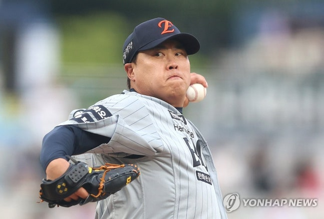'한미 통산 2500탈삼진 1개 앞으로' 류현진, 주말 LG전서 대기록 정조준
