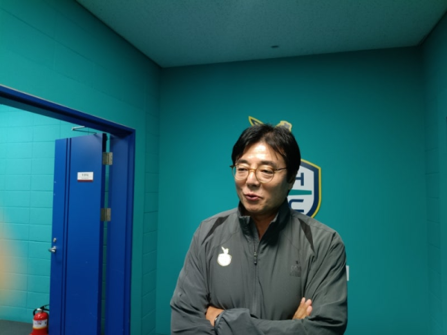 황선홍 감독. / 사진=마니아타임즈
