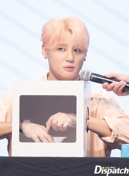 "함께 견뎌줘서, 고마워"…김준수, '준짱'의 20년 | 인스티즈